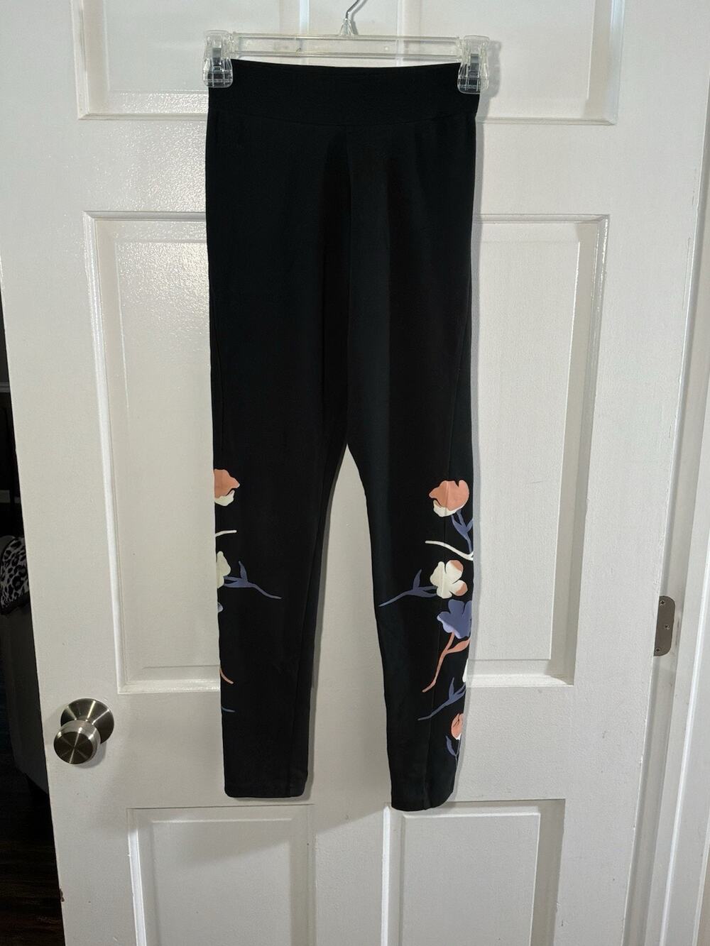 Ladies Adidas Leggings Size XS